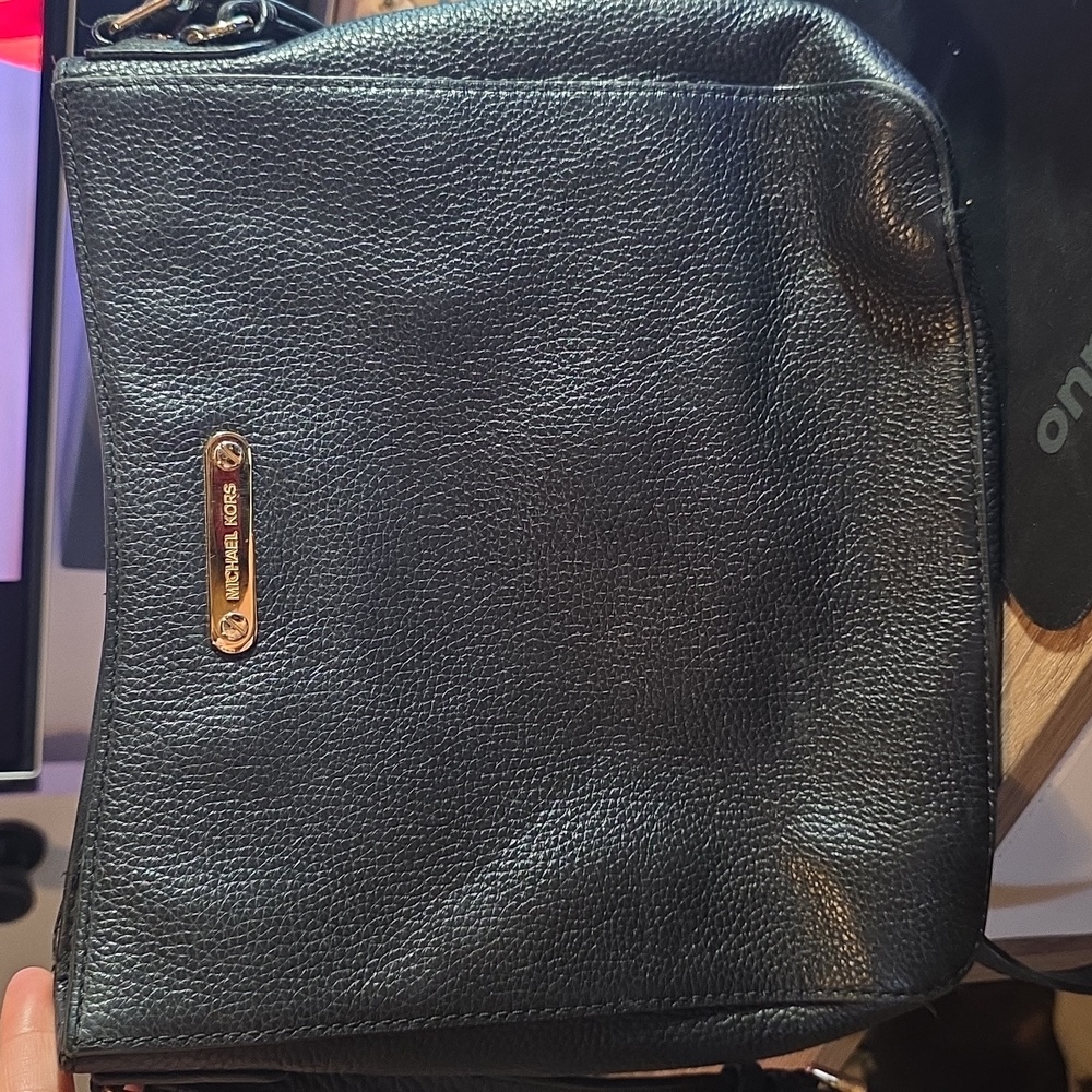 Michael Kors Small side bag